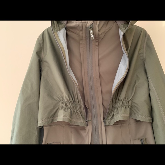 Lululemon jacket - Picture 3 of 5